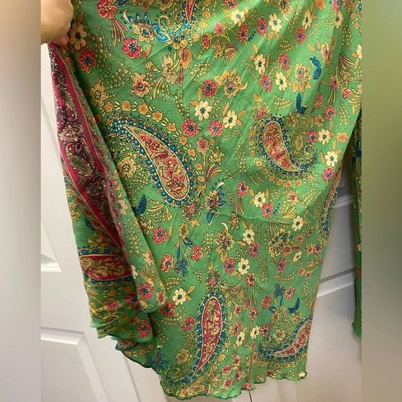 SILK Floral Green Wide Leg Pants - Picture 11 of 13